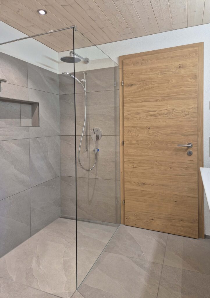 Badezimmertür