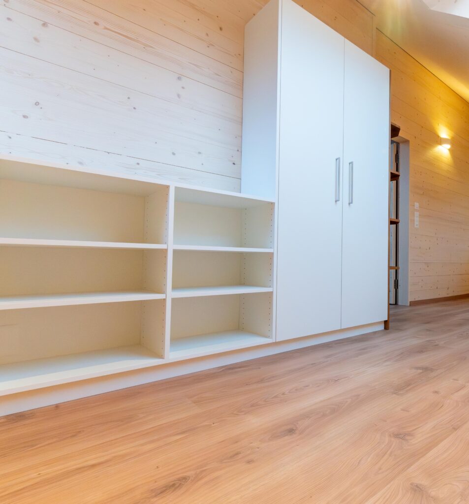 Einbauschrank