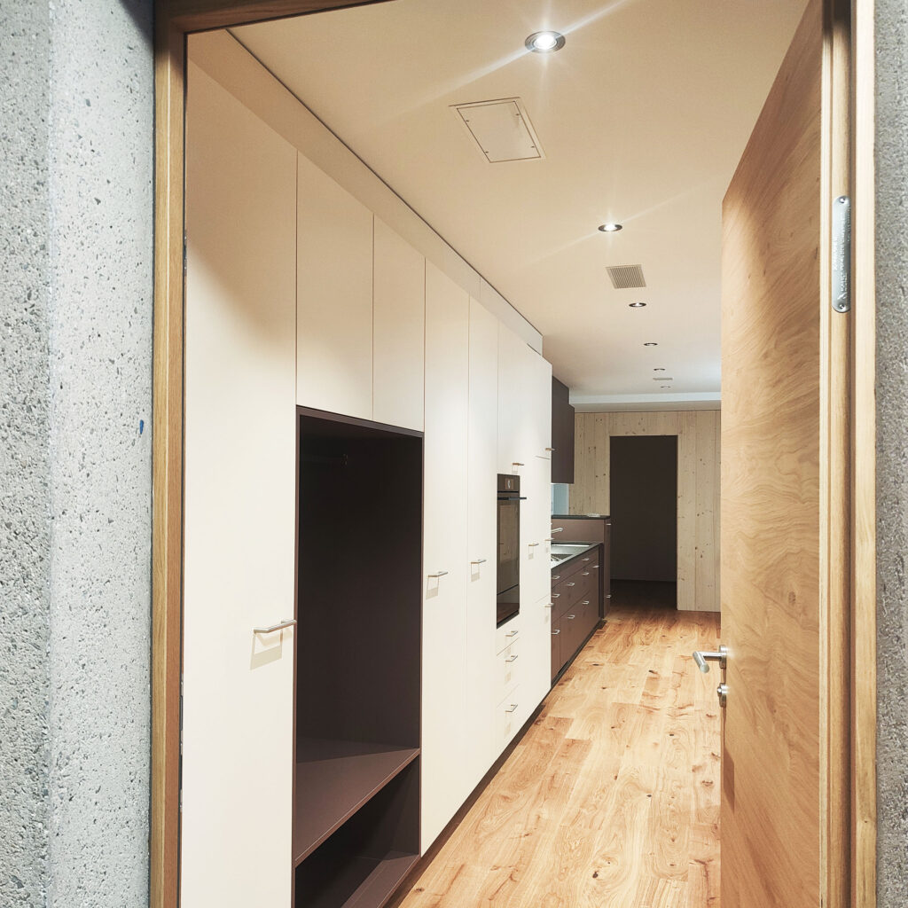 Eingang mit Küche Kleinwohnung
