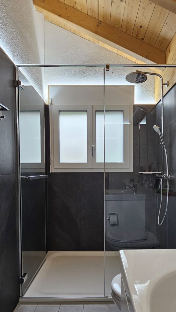 Badezimmerfenster 2